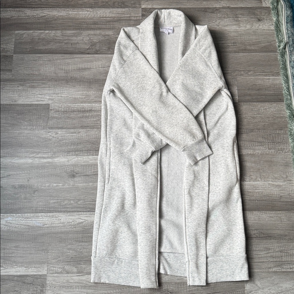 Olive & Oak Large Light Gray Cardigan